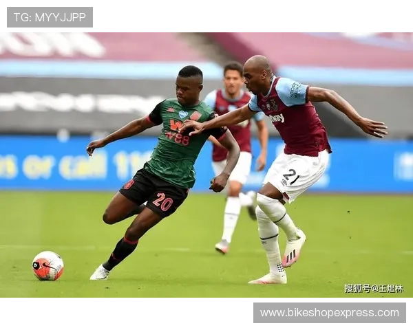 凯泽斯劳滕逼抢体系近期表现稳健，防守反击效率持续提升