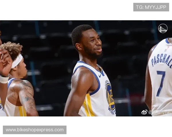 兰斯防线近期表现稳健,防守数据持续提升 兰斯防线近期表现稳健,防守数据持续提升